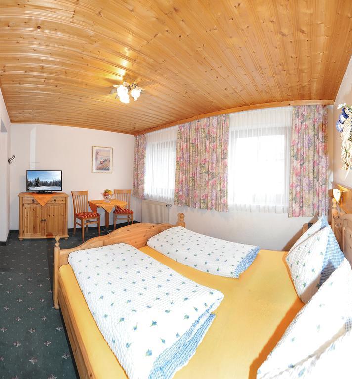 Pension Grafleiten Saalbach-Hinterglemm Room photo