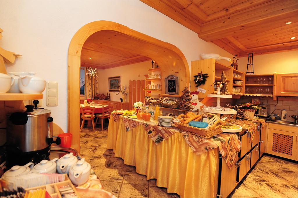 Pension Grafleiten Saalbach-Hinterglemm Exterior photo